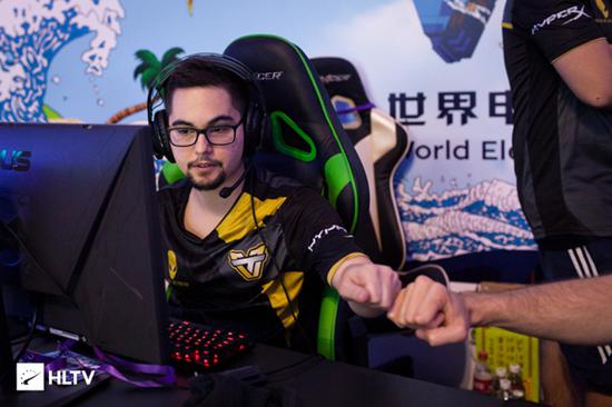 零刻发布GTi15 Ultra迷你主机引领创新潮流